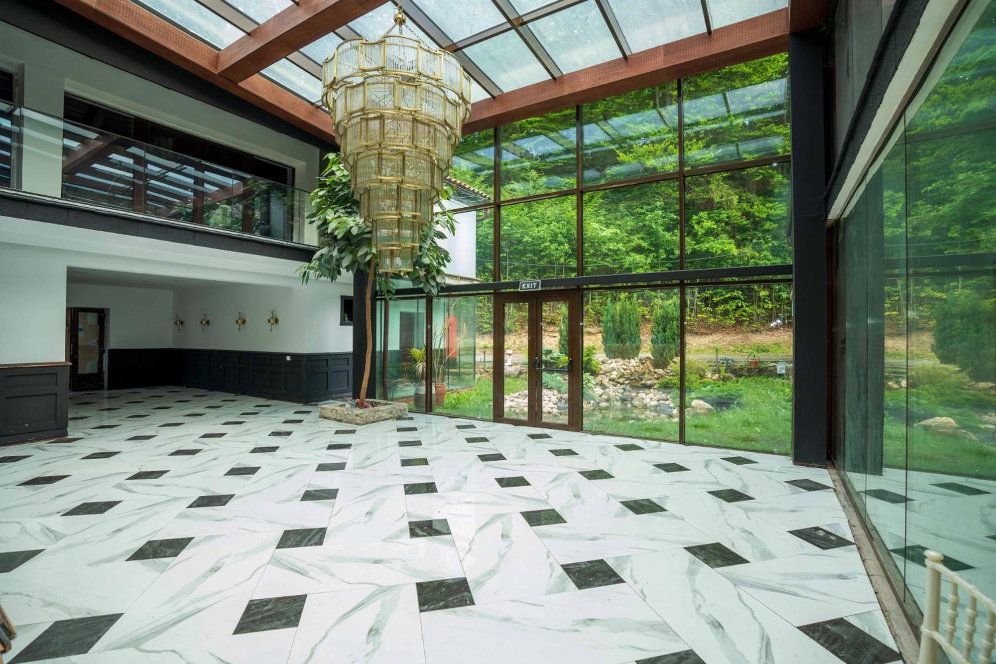 Marabou Resort Brasov Exterior photo
